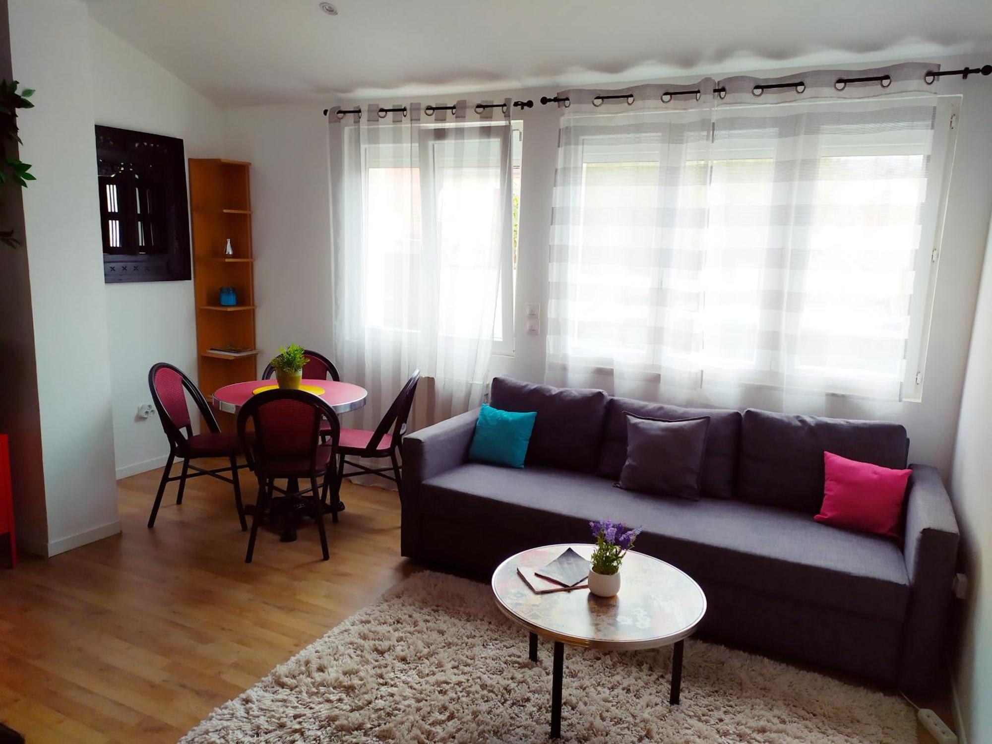 Appartement Ideal Visite De Paris อีวรี-ซูร์-แซ็น ภายนอก รูปภาพ